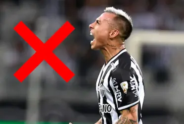 El delantero del Atlético Mineiro no la pasa bien y le caen críticas de todos lados. 