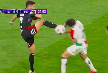 El futbolista tuvo una fuerte entrada contra un jugador de Palestino, y terminó con la expusión del lateral albo.