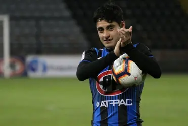 Javier Altamirano habría descartado llegar a un grande del fútbol nacional, y mencionó que se centrará en realizar un buen segundo semestre con Huachipato.