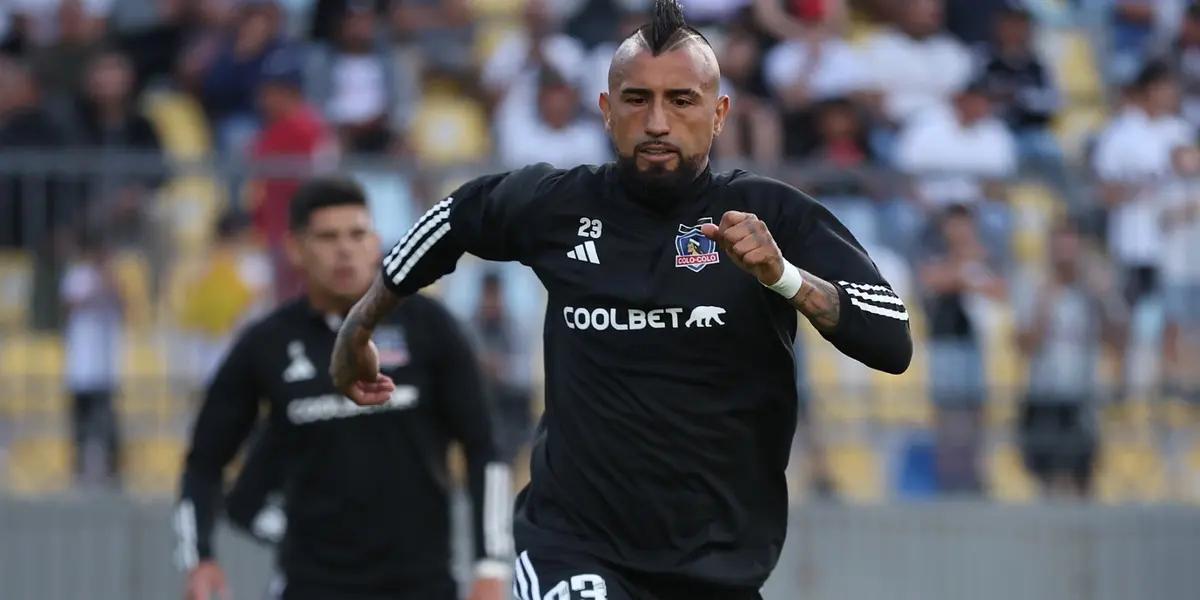 Arturo Vidal volvió a jugar por Colo Colo