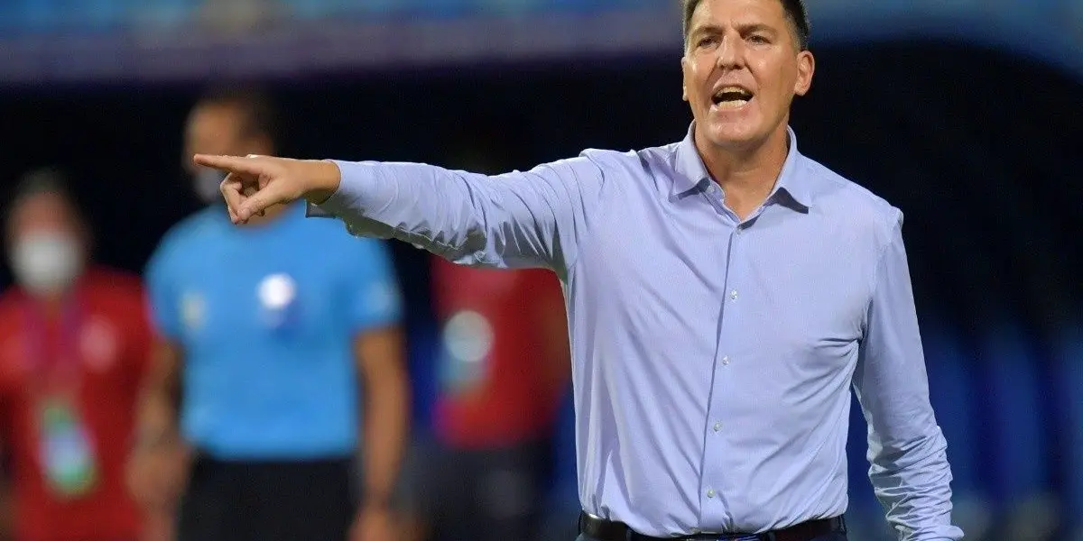 Eduardo Berizzo destacó el trabajo realizado por los jugadores más experimentados en la selección chilena.