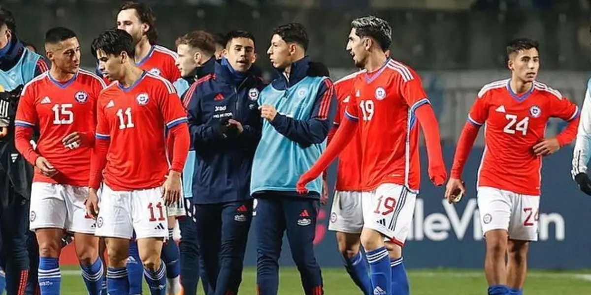 Eduardo Berizzo ya prepara la oncena titular, previo al duelo frente a República Dominicana este viernes en Viña del Mar.