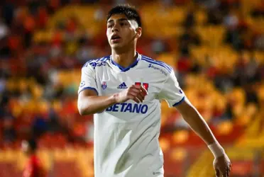 El conjunto dirigido por Mauricio Pellegrino perdió ante Palestino por 1-0 en el Campeonato Nacional.