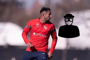 El ex jugador cruzado quiere llevarse a otro futbolista rumbo al Rojo de Avellaneda. 