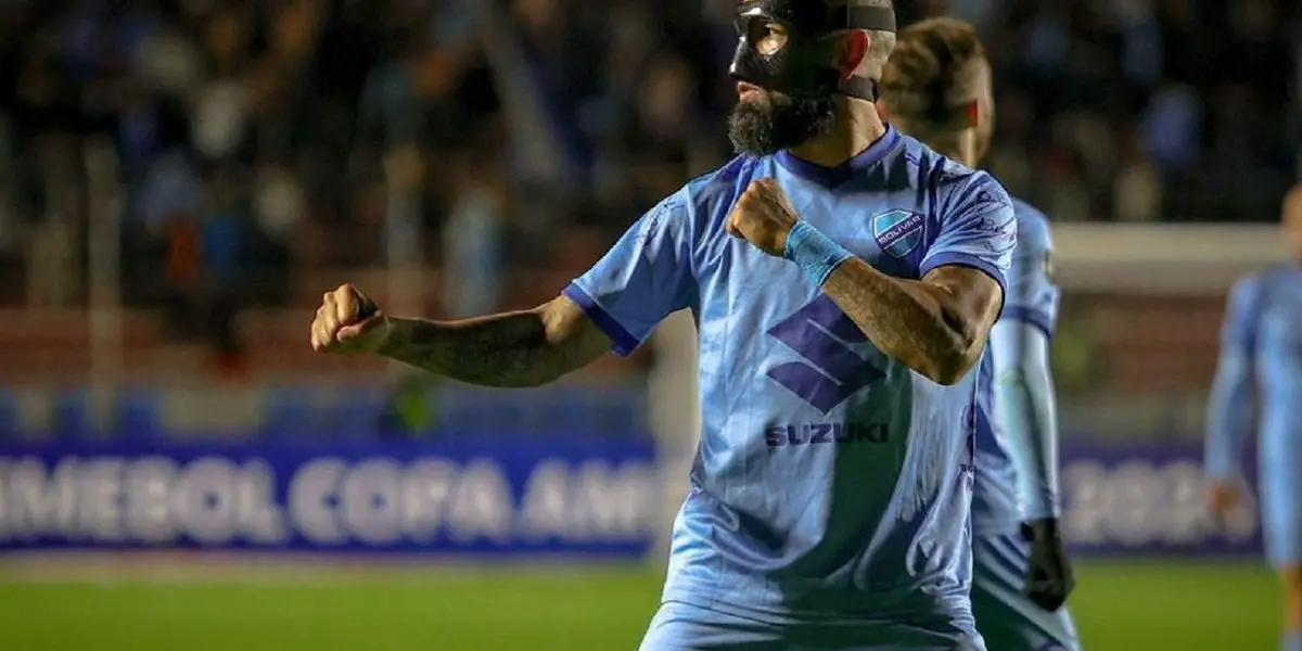 El exjugador de Universidad de Chile vive un gran presente en el máximo torneo continental, destacando como uno de los mejores jugadores de la temporada.