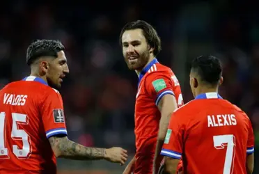 El periodista habló de forma positiva de la Roja, pero dejó un mensaje específico a un jugador. 